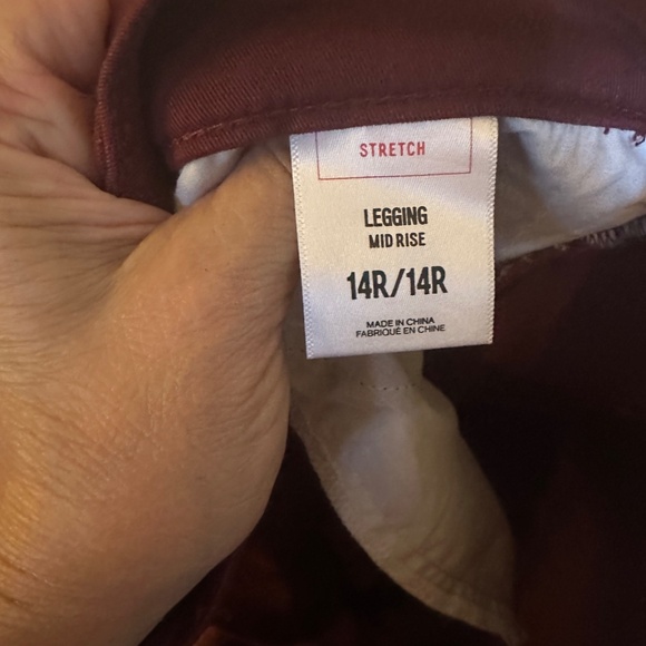 NWT Women's Express Mid Rise Stretch Leggings in Raisin, Size 14 - Picture 4 of 5